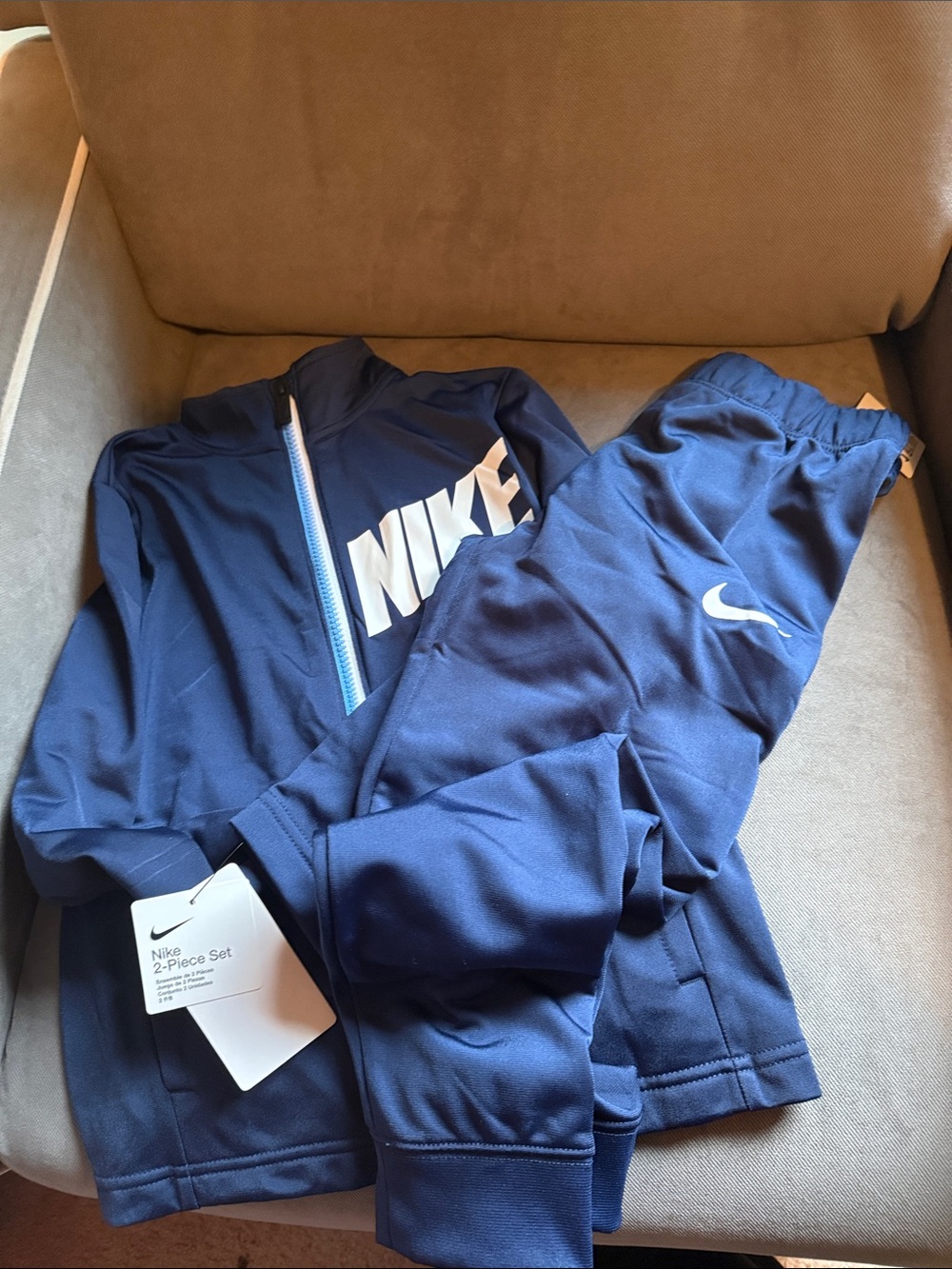 Nike Navy Blue Two-Piece Athletic Tracksuit Set
